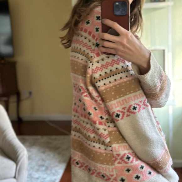 blouse - Picture 3 of 3